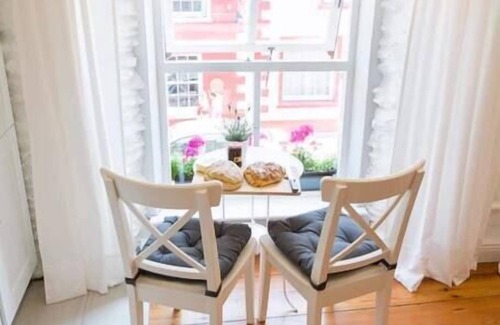 Dingle Apartment | Apartment 2 on John Street