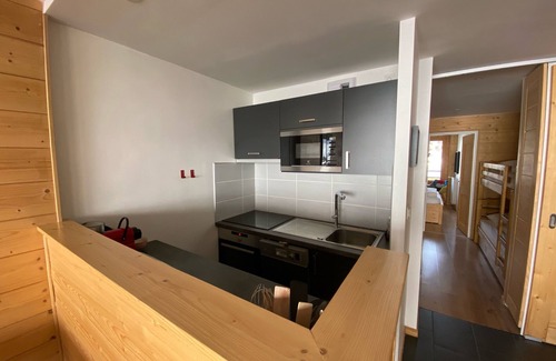 Val Claret Apartment | Apartment 2 Rooms 42 m2. Center Val Claret 4-6 people.