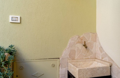 Supersano Apartment | 'Apartment 2 Supersano Salento' with Terrace & Wi-Fi
