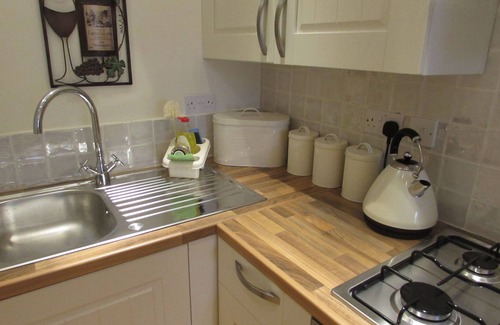 Darlington Apartment | APARTMENT 2 - Uniquely sytled 2 bedroom 1st floor