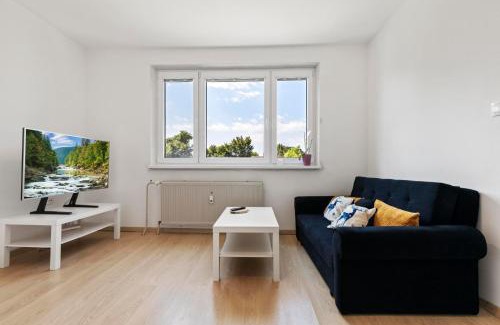 Ruzinov Apartment | Apartment 20 minutes from city center w Netflix, Coffee or Tea & Parking