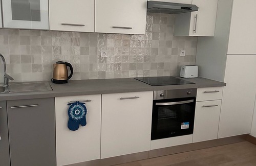 La Perriere Apartment | Apartment '202' with Shared Garden, Balcony and Wi-Fi