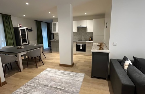 La Perriere Apartment | Apartment '202' with Shared Garden, Balcony and Wi-Fi