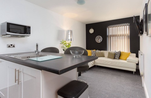North Shore Apartment | Apartment 202 - Salisbury