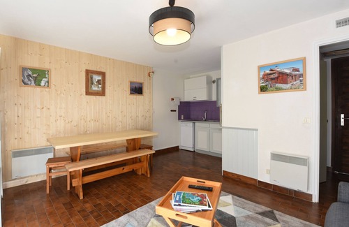 Le Grand-Bornand Apartment | Apartment 3★ Aravis view, south-facing balcony, 5 pers, near village & shuttle bus