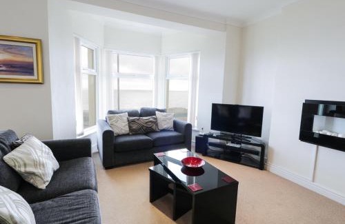 Rhyd-y-clafdy Apartment | Apartment 3 Marian Y Mor