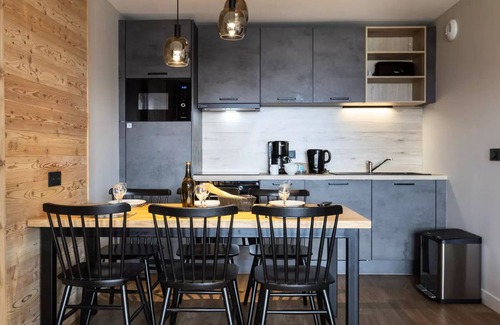 Risoul Apartment | Apartment 3 Rooms 6 People Comfort Mountain View
