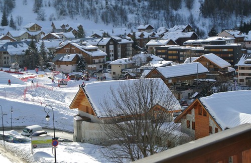 Valloire Apartment | Apartment 4/6 people Valloire dominant while 300 m from the center