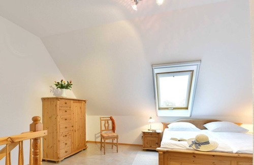 Ralswiek Apartment | Apartment. 4 - Horse Ralswiek