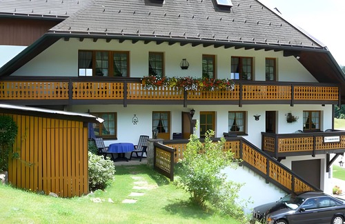 Todtmoos Apartment | Apartment 4 with Shared Garden, Balcony and Wi-Fi