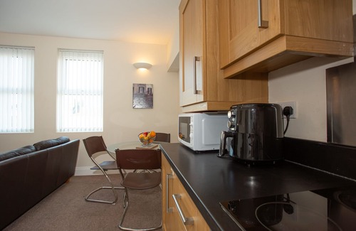Stockton-on-Tees Apartment | Apartment 4A/4B - Bright and Beautiful