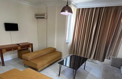 Side Apartment | Apartment 5 mınuts from the Beach