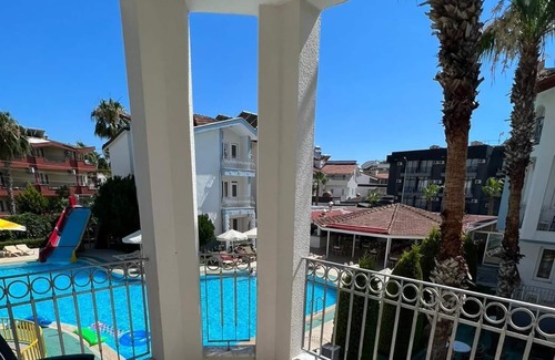 Side Apartment | Apartment 5 mınuts from the Beach