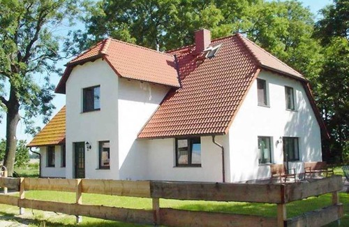 Samtens Apartment | Apartment 6 left - Rügen-Fewo 280/2