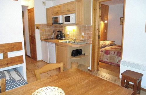 Cohennoz Apartment | Apartment '6 - Perce Neige' with Mountain View, Shared Terrace and Wi-Fi