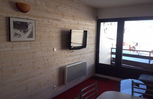 Arette Apartment | Apartment 6 pers, slopes access, mountain view