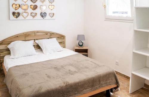Ghisonaccia Apartment | Apartment A Suara di Mare by Interhome