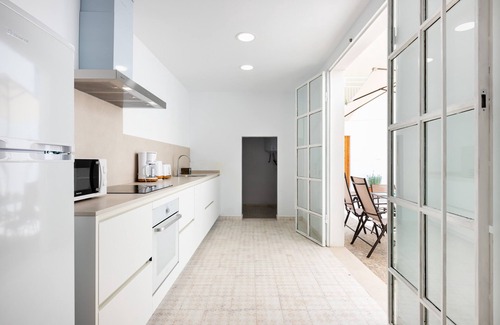 Puerto de Pollensa Apartment | Apartment Albercutx Pollentia 1 with Terrace, A/C & Wi-Fi