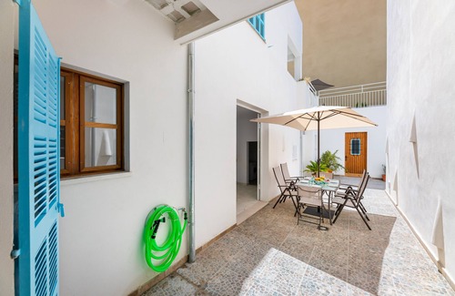 Puerto de Pollensa Apartment | Apartment Albercutx Pollentia 1 with Terrace, A/C & Wi-Fi
