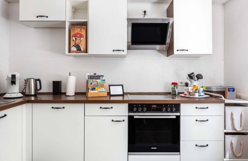 Kollnau Apartment | Apartment 'Albi' with Mountain View, Shared Terrace and Wi-Fi