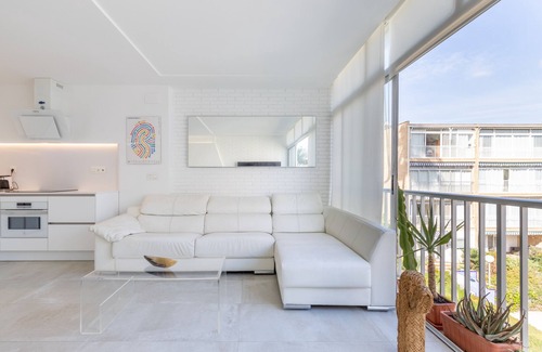El Albir Apartment | Apartment 'Albir Playa' with Sea View, Wi-Fi and Air Conditioning