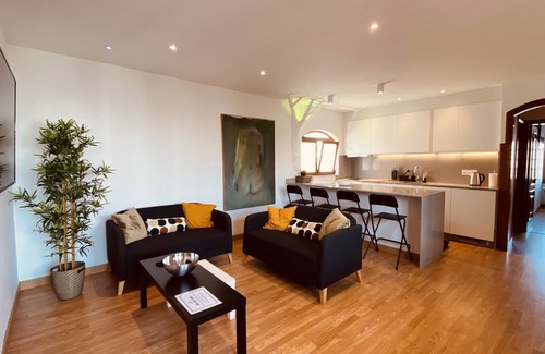 Playa Honda Apartment | Apartment Alegría | Stylish, newly renovated accommodation right by the sea