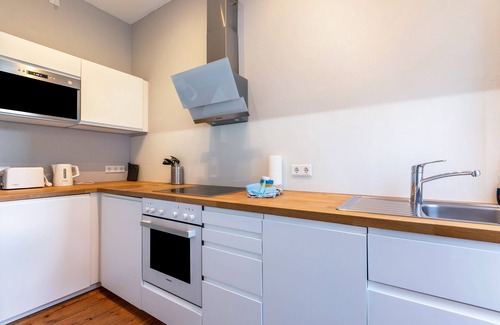 Flensburg Apartment | Apartment 'Altstadtbummel' with Wi-Fi