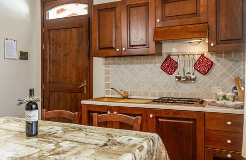 Grosseto Apartment | Apartment 'Amelia' with Shared Pool, Wi-Fi and Air Conditioning