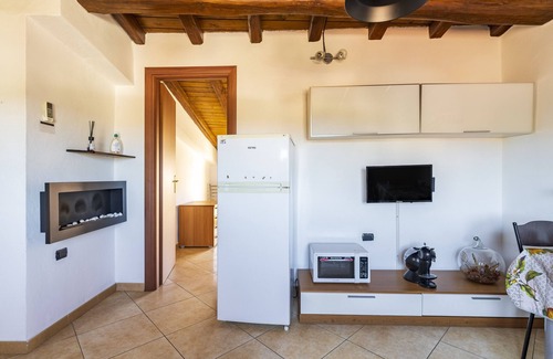 Loceri Apartment | Apartment "Animo 3" with Mountain View, Balcony & Wi-Fi
