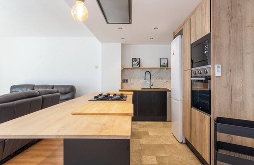 Blanes Apartment | Apartment 'Apartament Palomera' with Sea View, Wi-Fi and Air Conditioning