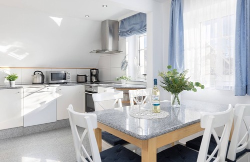 Laboe Apartment | Apartment/apartment for 5 guests with 56m² in Laboe (294536)