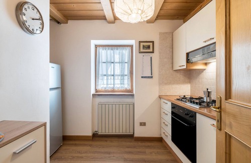 Moena Apartment | Apartment 'Appartamento Cinzia' with Mountain View