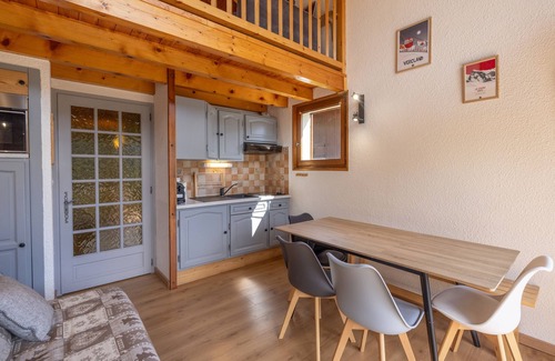 Samoens Apartment | Apartment 'Appt Avec Vue - Immoclean' with Mountain View and Balcony