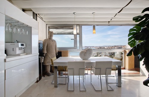 La Capellania Apartment | Apartment 'Atico Con Impresionantes Vistas' with Sea View, Wi-Fi and Air Conditioning