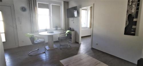 Dahl Apartment | Apartment außen Pfui innen Hui