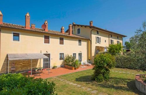 Serravalle Pistoiese Apartment | Apartment Aurora by Interhome