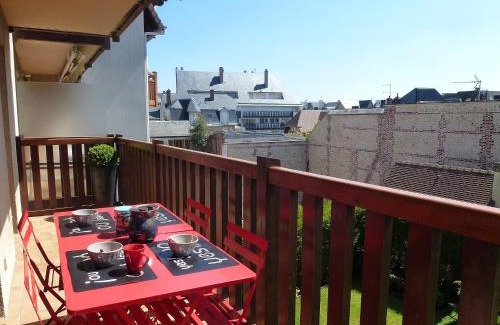 Deauville City Centre Apartment | Apartment Baccara by Interhome