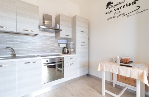 Putignano Apartment | Apartment 'Bacio' with Shared Pool, Wi-Fi and Air Conditioning