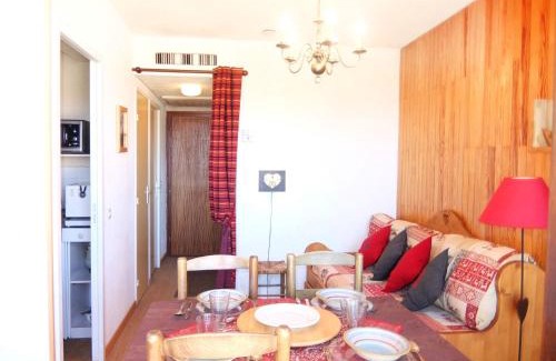 La Toussuire Apartment | Apartment Bellard-2 by Interhome