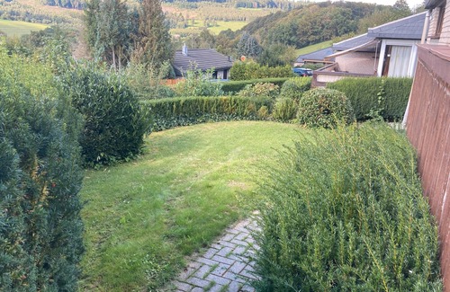Meschede Apartment | Apartment 'Bianca' with Lake View, Private Terrace and Wi-Fi