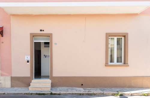 Nardo Apartment | Apartment 'Biancolino' with Wi-Fi and Air Conditioning