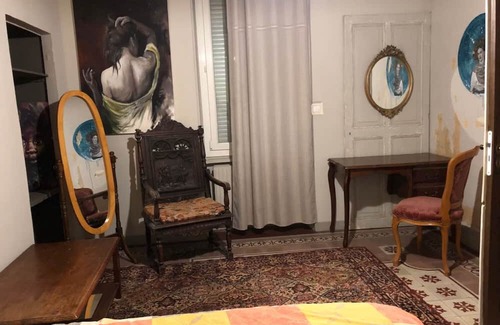 Le Teil Bed & Breakfast | Apartment 'Bleue' with Shared Terrace, Shared Garden and Wi-Fi