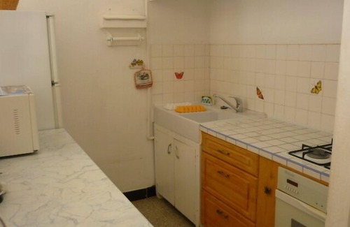 Port-la-Nouvelle Apartment | Apartment block by the sea Port la nouvelle Appart F2, corbieres pays cathare