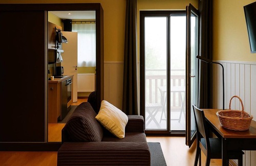 Bad Krozingen Apartment | Apartment 'Blue' with private terrace, communal garden and Wi-Fi