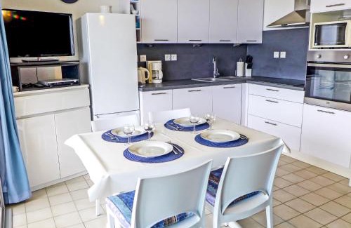 La Cote Radieuse Apartment | Apartment Cap Sud-6 by Interhome