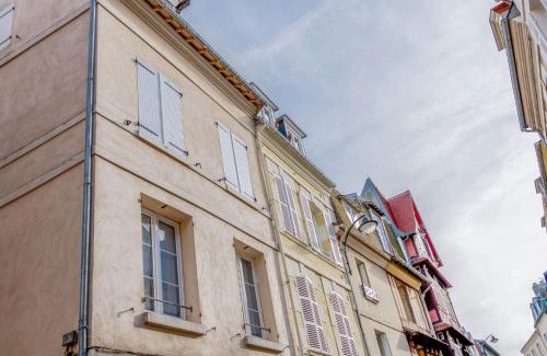 Trouville-sur-Mer Apartment | Apartment Carnot by Interhome