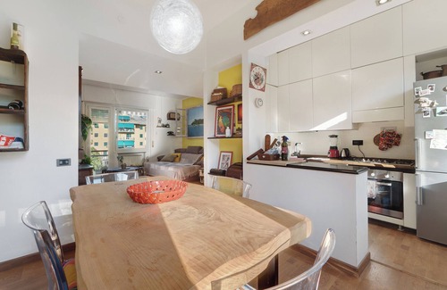 Quarto dei Mille Apartment | Apartment 'Casa Blu - Silence and Sea Just Steps Away' with Sea View, Private Terrace, and Air Conditioning