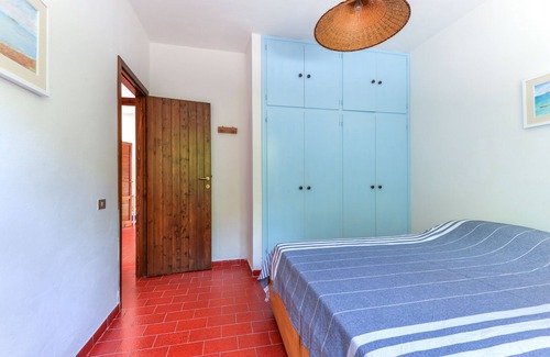 Cavo Apartment | Apartment 'Casa Palmaiola' with Sea View, Private Garden and Wi-Fi