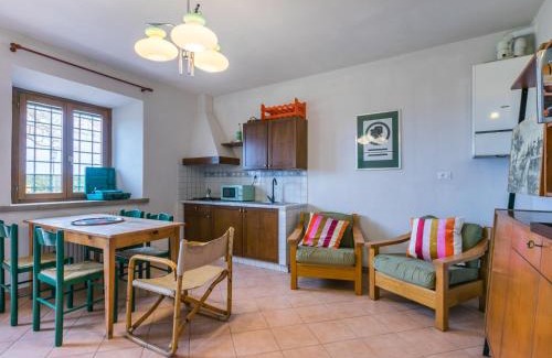 San Gimignano Apartment | Apartment Casa Renai a San Gimignano-1 by Interhome