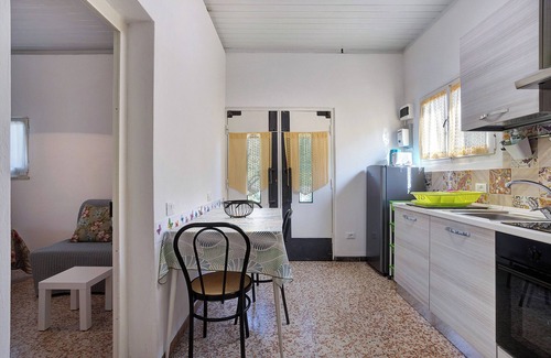 Marina di Massa Apartment | Apartment "Casa Tortora vicino al Mare" with Private Garden